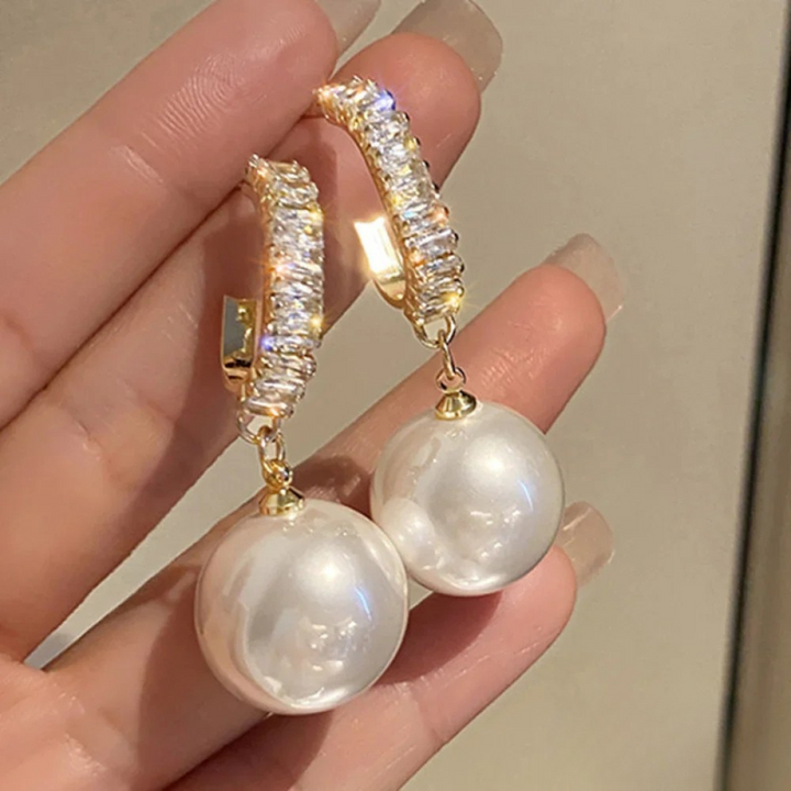 Pendientes Elegantes de Perlas y Circonitas