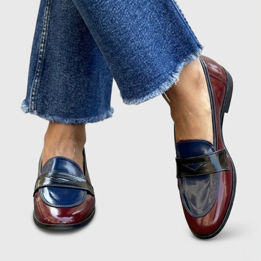 Claudia | Contrast Moccasins