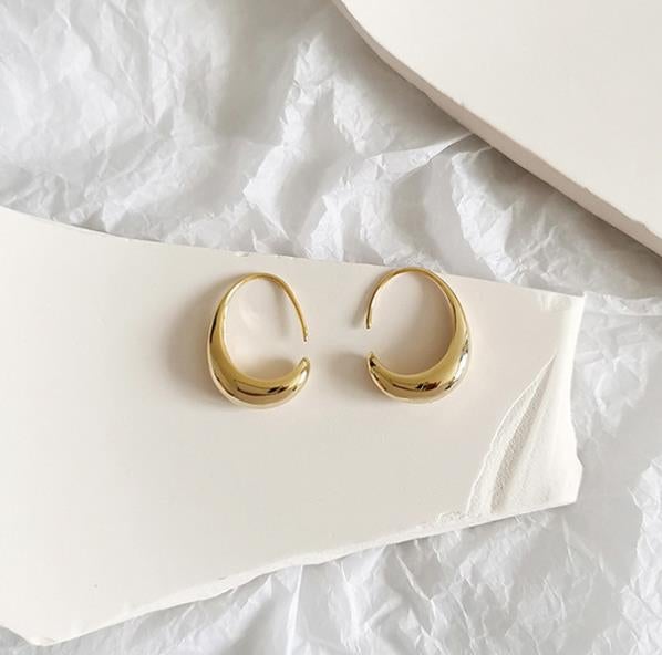 Pendientes Dorados Elegantes
