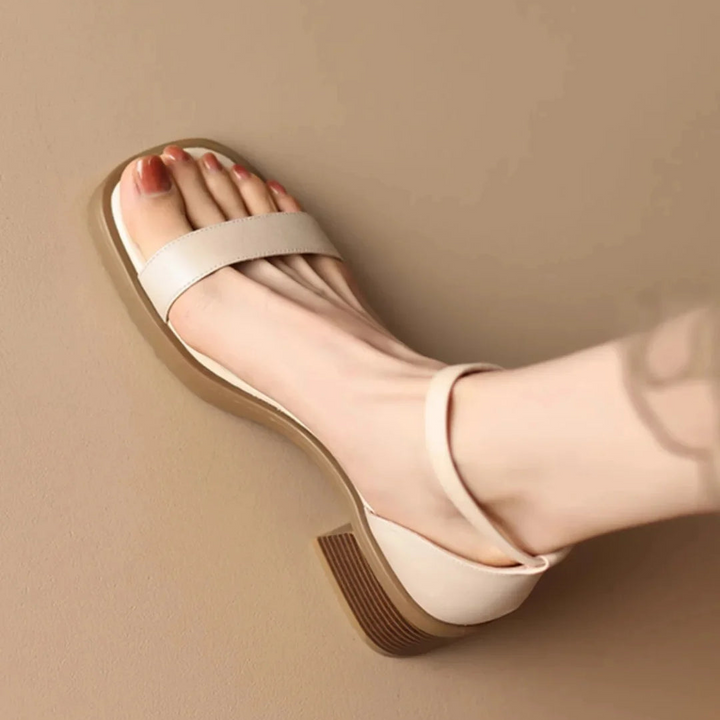 Alba | Sandalias de Cuero Vallie