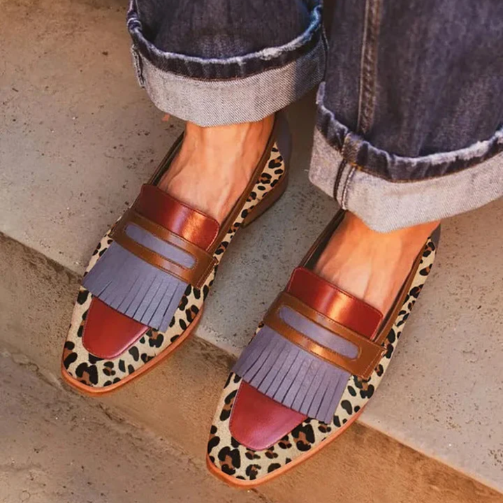 Zelda - Elegante Mocasín de Leopardo