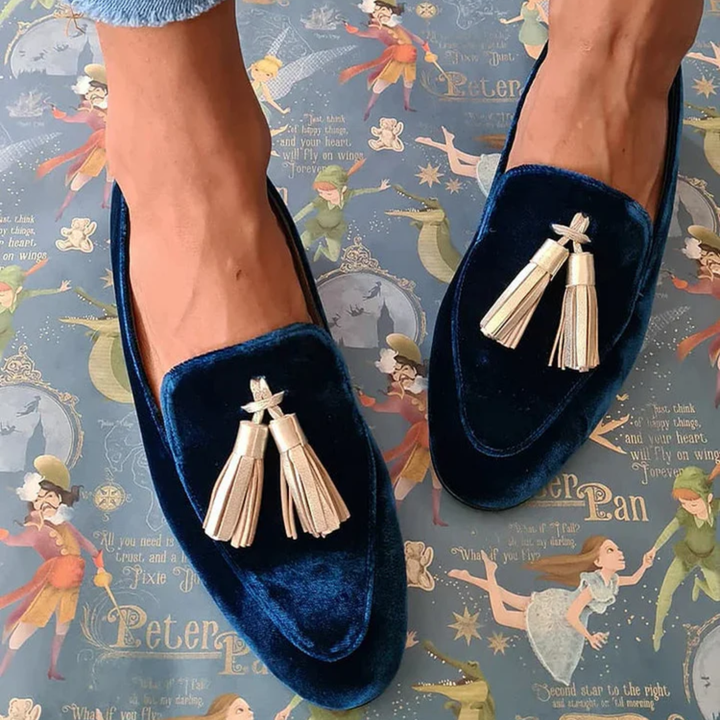 Celestia - Elegantes Mocasines con Detalles de Flecos