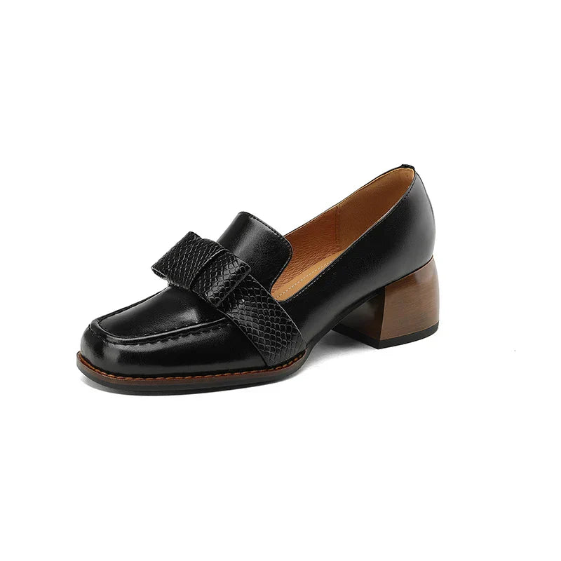 Contessa Knoten Moccasins