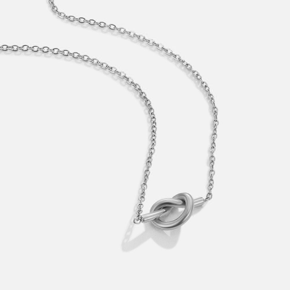 Collar de plata Adela Knoten