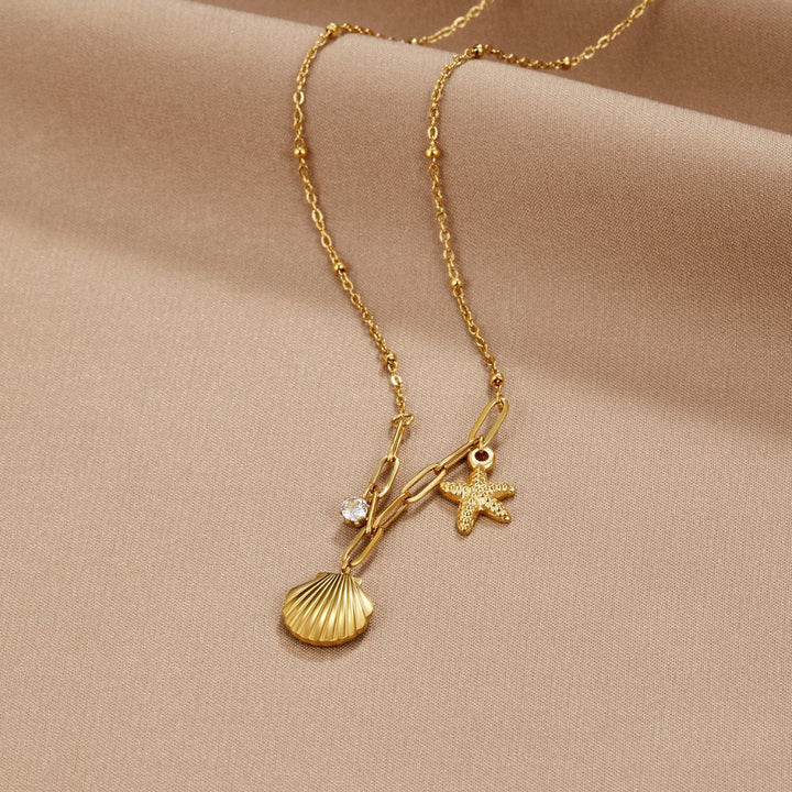 Collar de Concha Dorada y Estrella de Mar