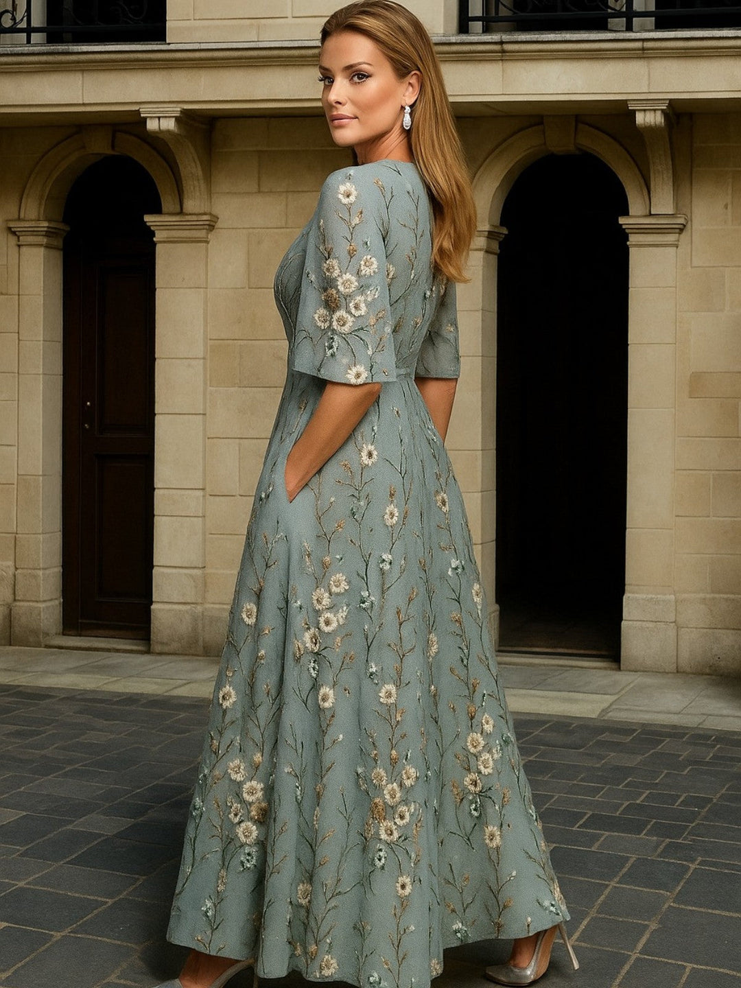 Hazel | Elegante Vestido Maxi Boho con Cinturón y Escote en V