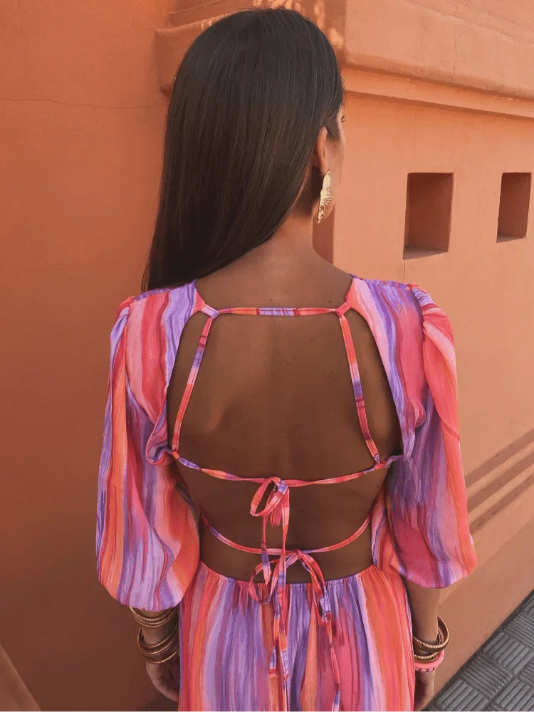 Paloma | Vestido elegante con cortes