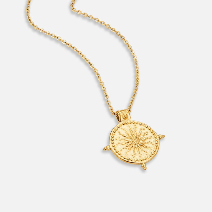 Collar de Oro de Solsticio de Verano